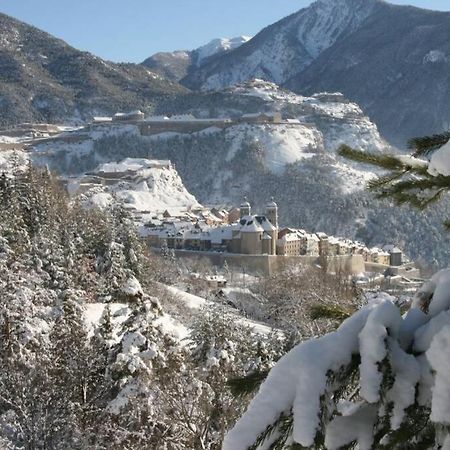Studio Ideal 2 Personnes Et/Ou Avec 2 Enfants Briancon  Bagian luar foto