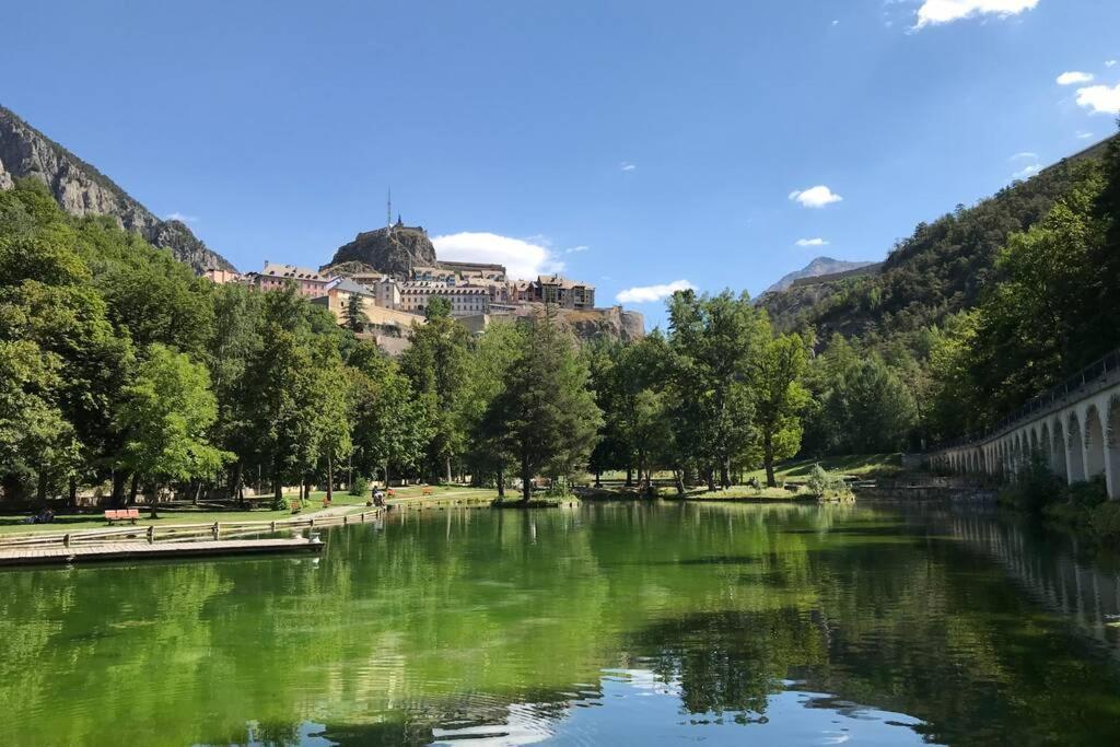 Studio Ideal 2 Personnes Et/Ou Avec 2 Enfants Briancon  Bagian luar foto