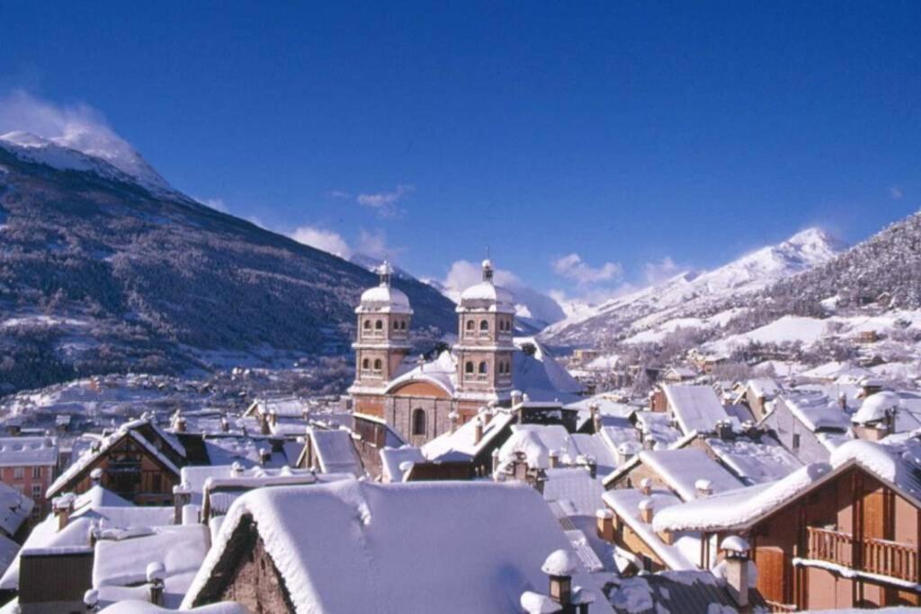 Studio Ideal 2 Personnes Et/Ou Avec 2 Enfants Briancon  Bagian luar foto